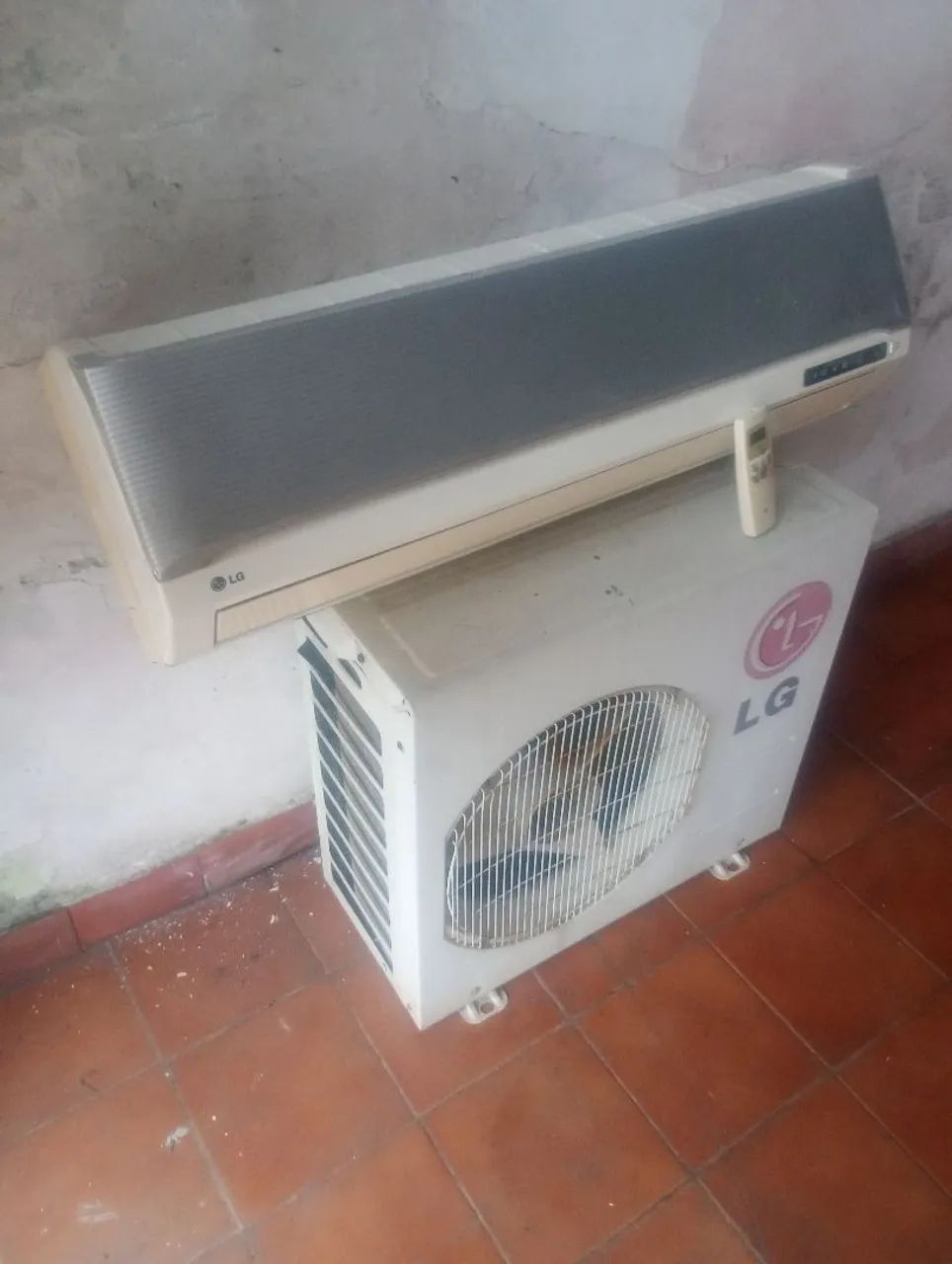 Com instalação/Split LG 9000 BTUs + instalação  - Foto 3