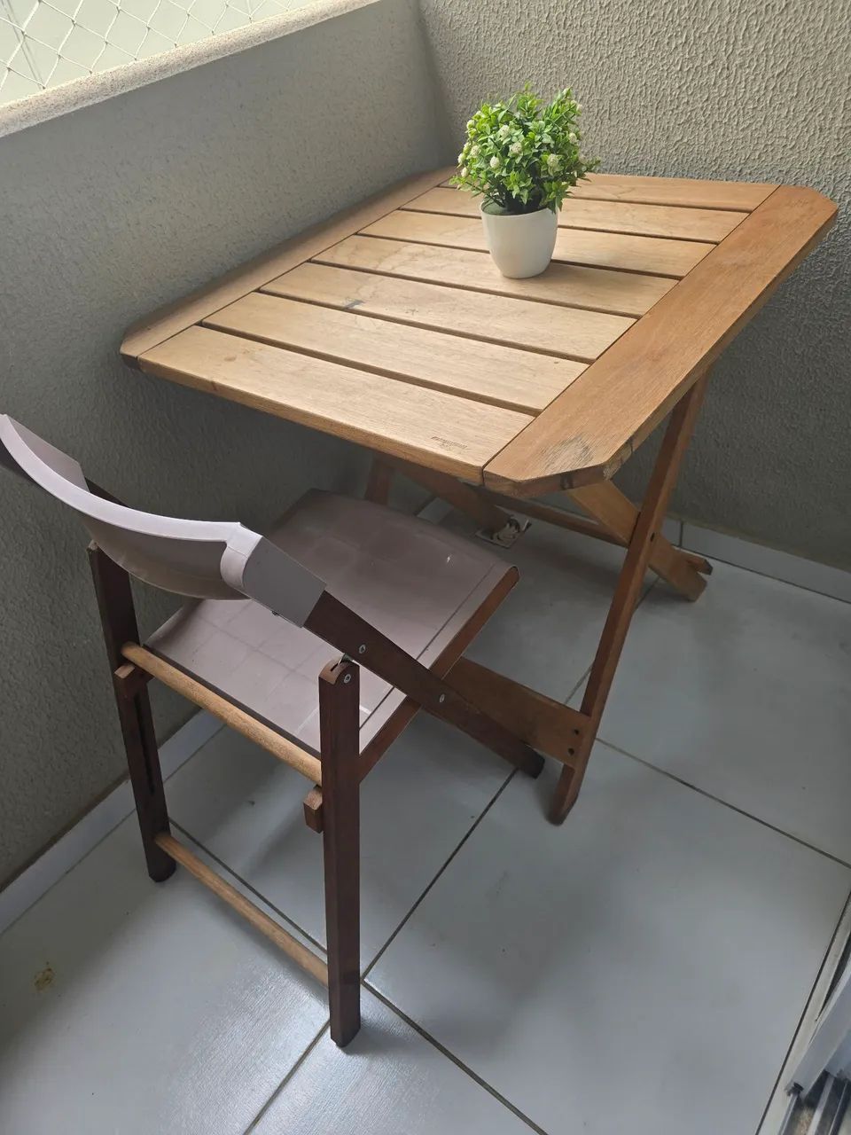 Mesa mais cadeira