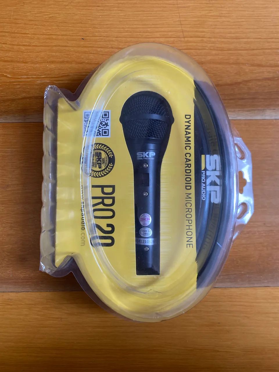 microfone SKP Pro Audio PRO20 (Dynamic Cardioid Microphone)  - Foto 4