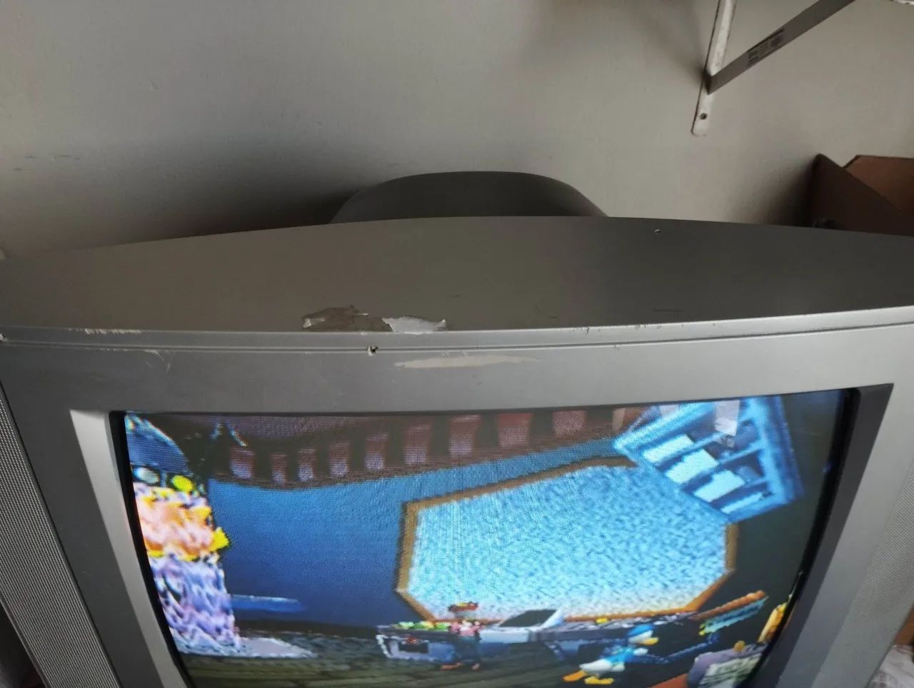 TV LG de Tubo 20 Polegadas Funcionando - Foto 4