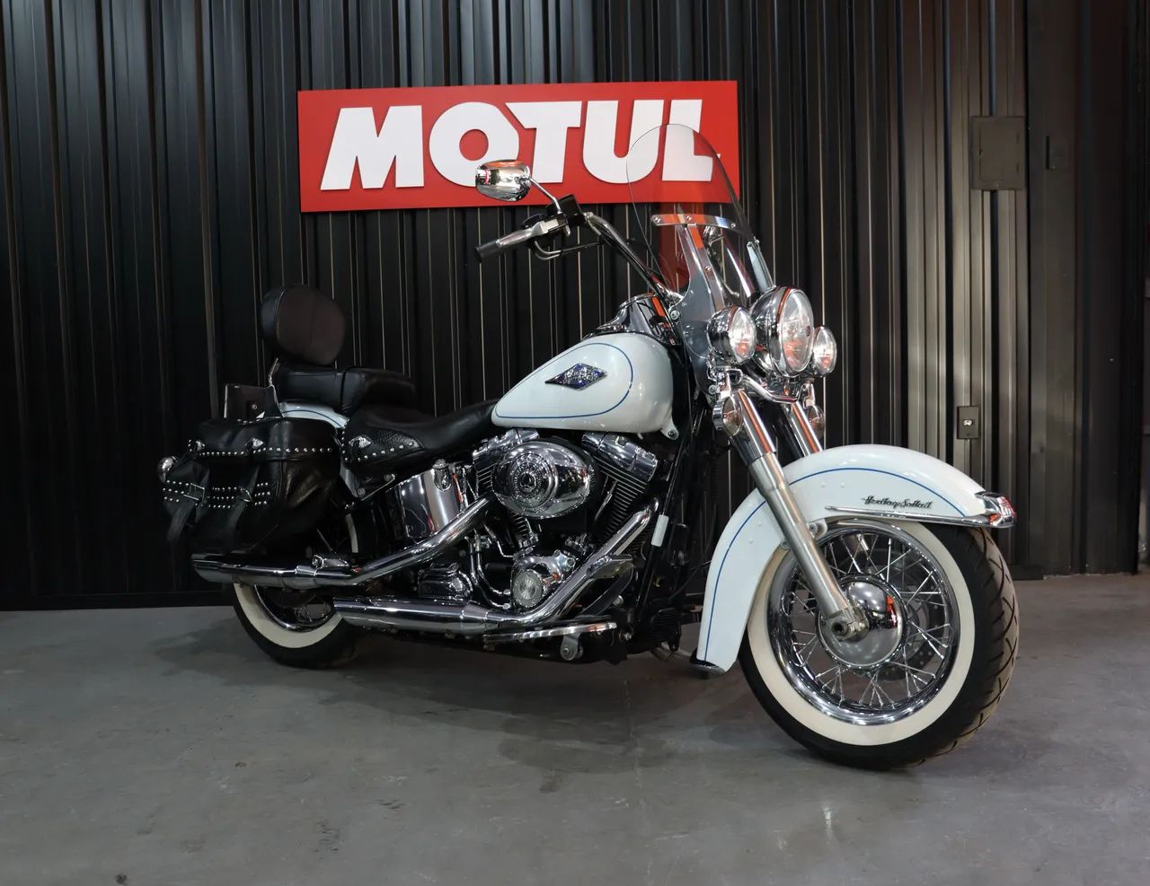 Harley Davidson Heritage Classic 2011/12 - Foto 2