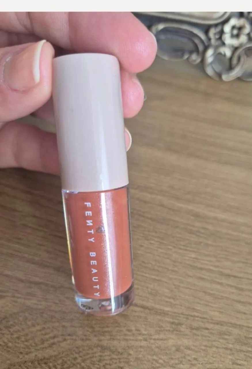 Fenty mini gloss 