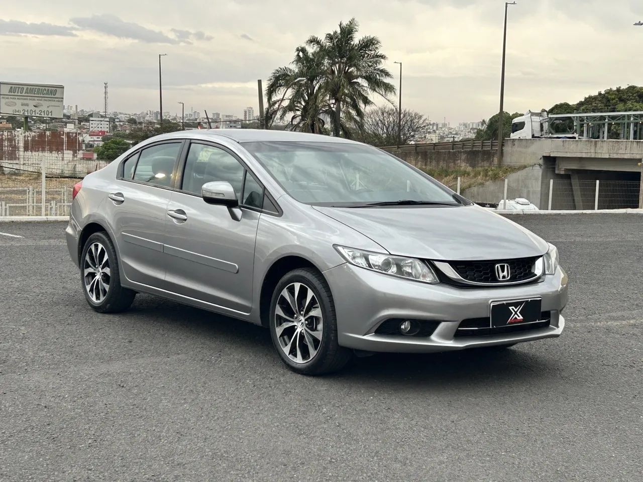 Honda Civic Sedan LXR 2.0 Flexone 16V Aut. 4P 2016