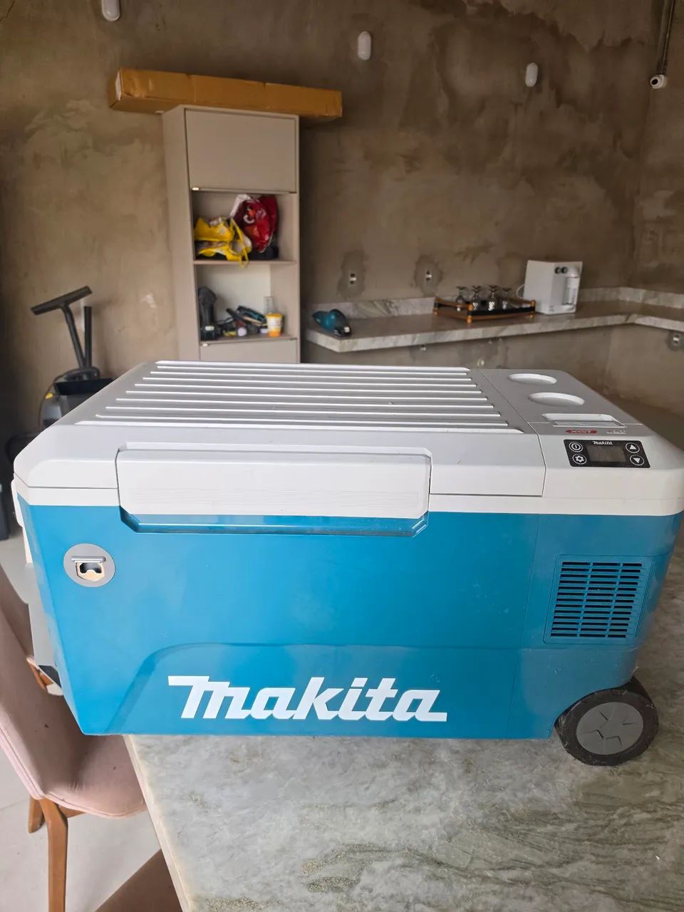 Refrigerador makita 50lt