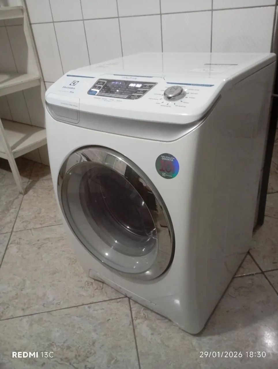 Lava e Seca Electrolux LSI09 - 9kg - 127V