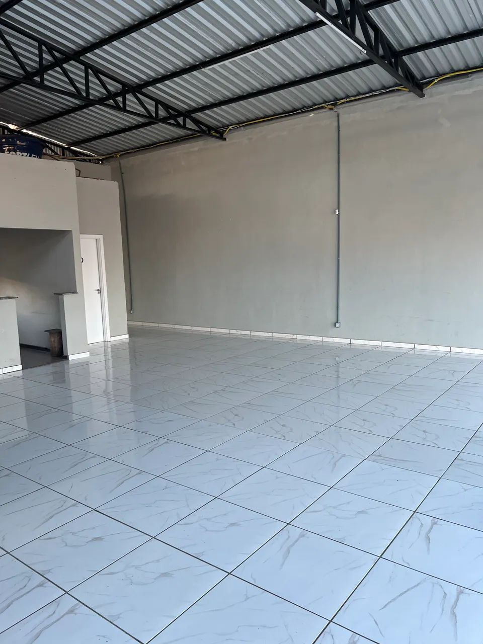 Sala comercial com casa - Foto 3
