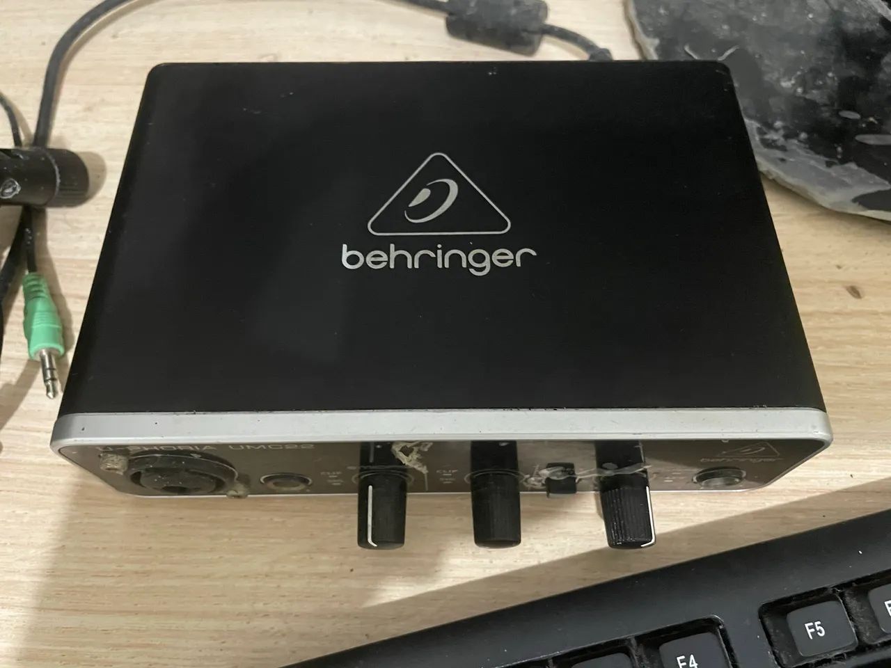 Interface de áudio, behringer - u-phoria, umc22, original  - Foto 2