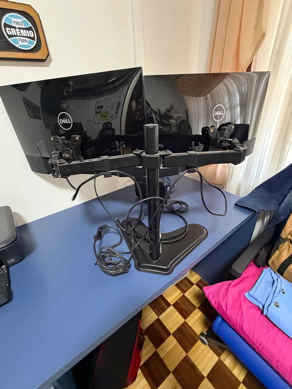 Monitores Dell 24 polegadas + braço articulado  - Foto 3