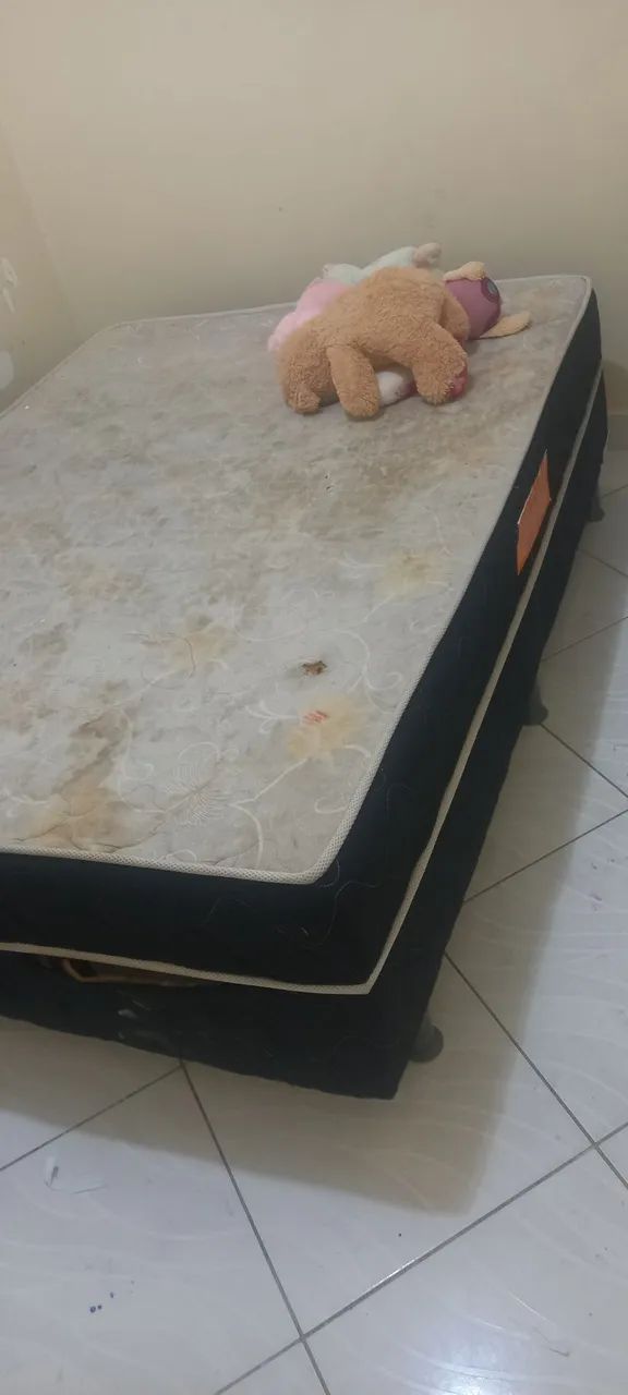 Cama usada 80 reais