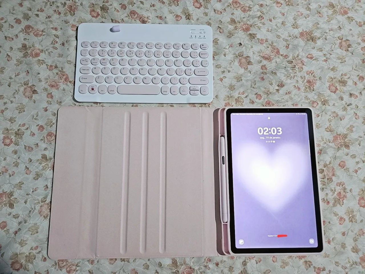 Capa rosa para tablet Samsung S6 Lite com teclado bluetooth  para tablet Samsung S6 Lite - Foto 3