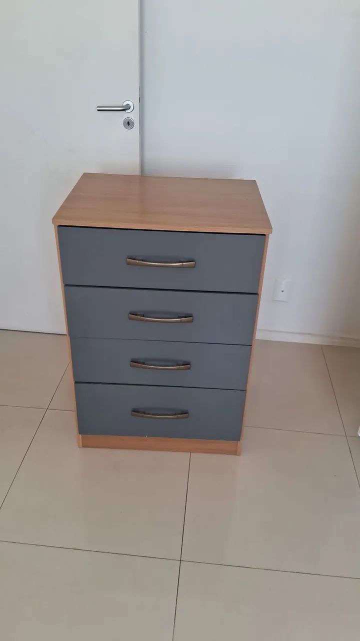 Vendo cômoda barato 
