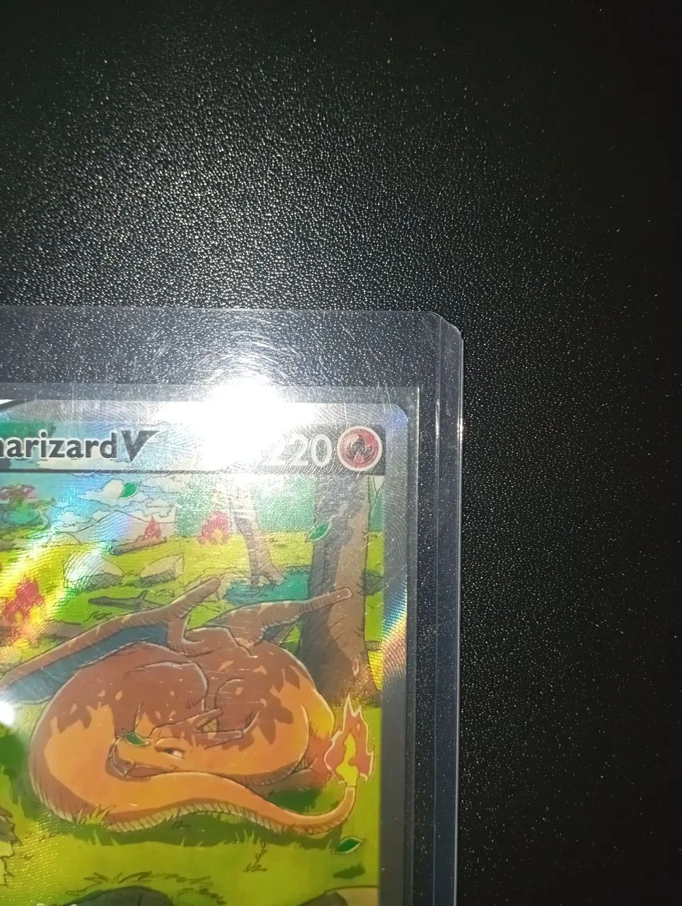 Carta Pokémon Charizard V 2022 INGLÊS Original em Perfeito Estado NM - Foto 3