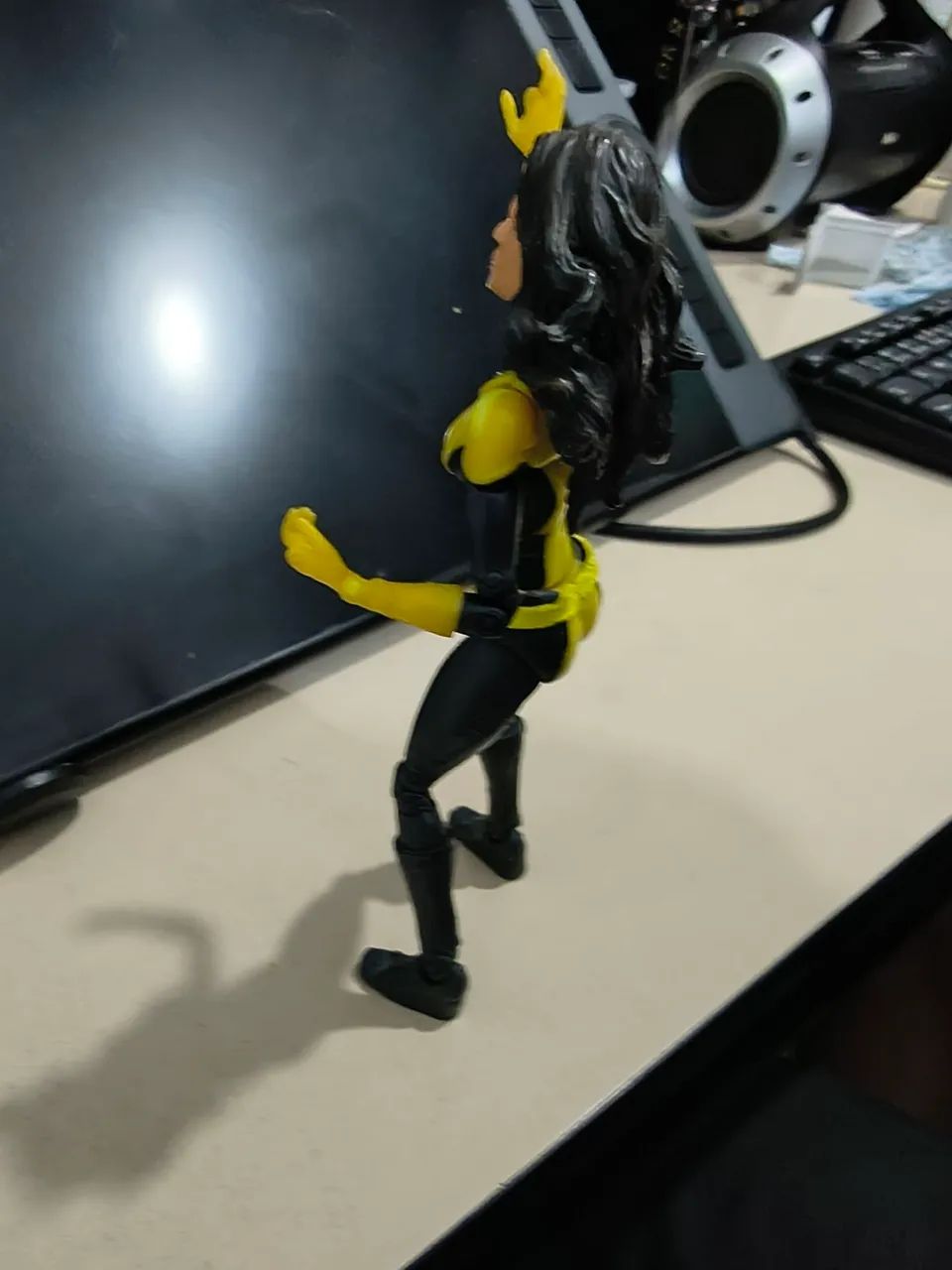 Kitty Pride Marvel Legends ToyBiz  - Foto 3