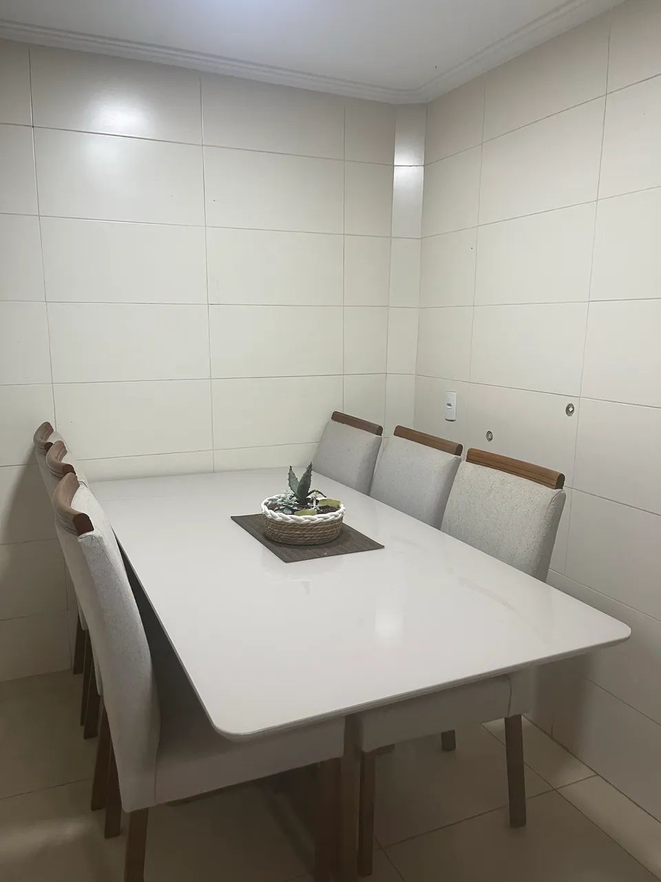 Mesa de Jantar com 6 cadeiras  - Foto 4