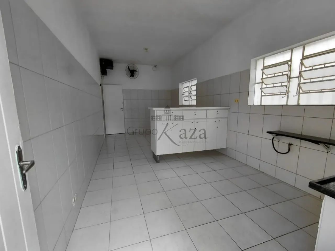Oportunidade - Casa - Jardim São Dimas - 3 Dormitórios - 241m². - Foto 3
