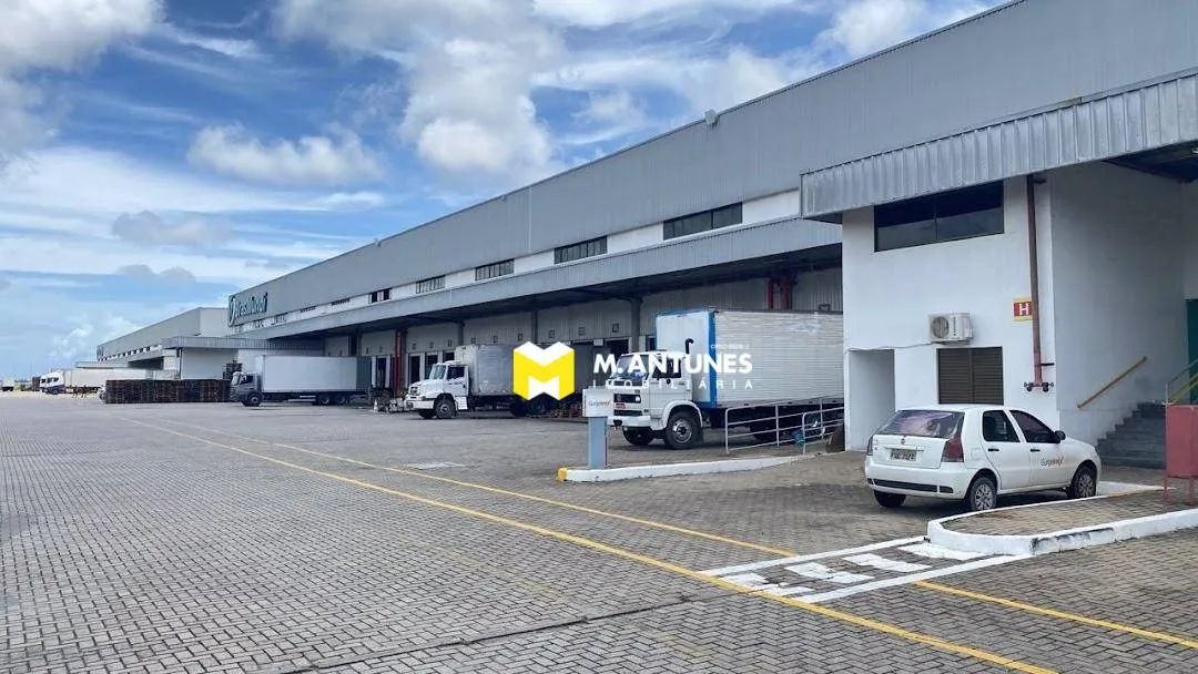 Galpão para Locação dentro Condominio (CABO) com 3.502m² e Docas