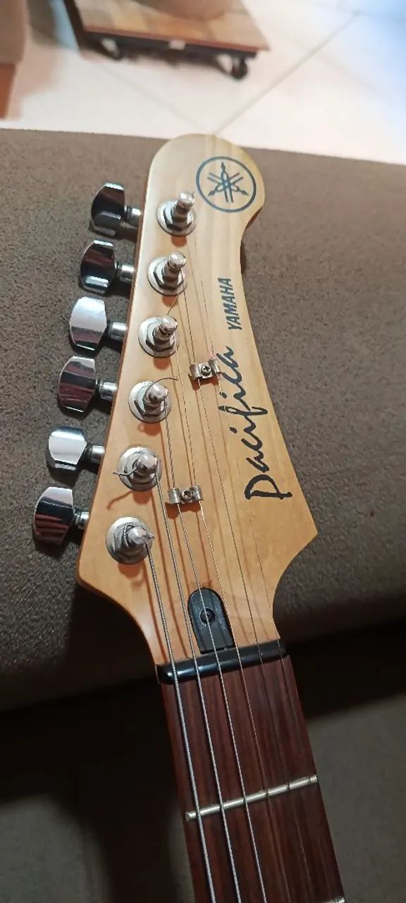 Guitarra Yamaha Pacífica 112  - Foto 3