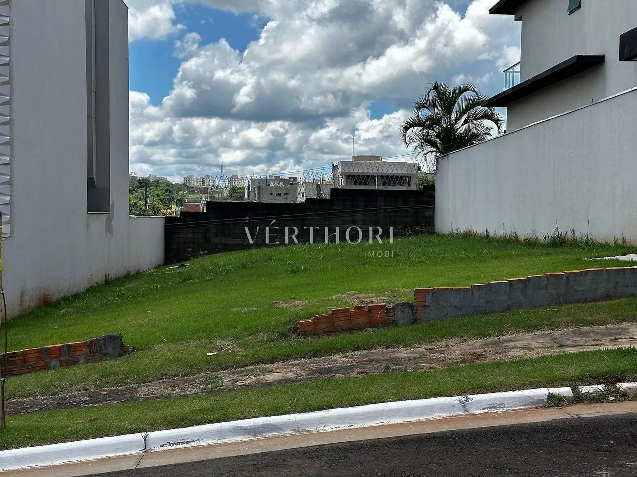 Terreno à venda, Gleba Simon Frazer, Londrina, PR - Terrenos, sítios e ...