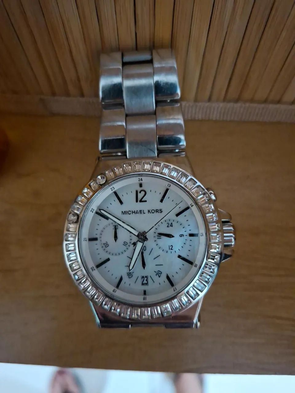 RELOGIO MICHAEL KORS USADO NOVO - Foto 2