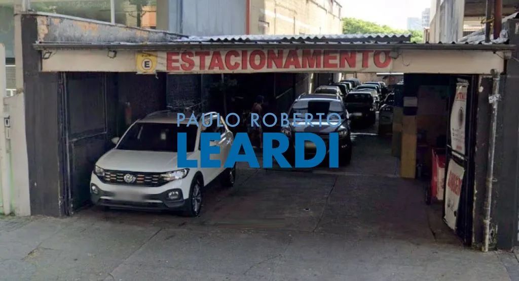AREA - PINHEIROS - SP