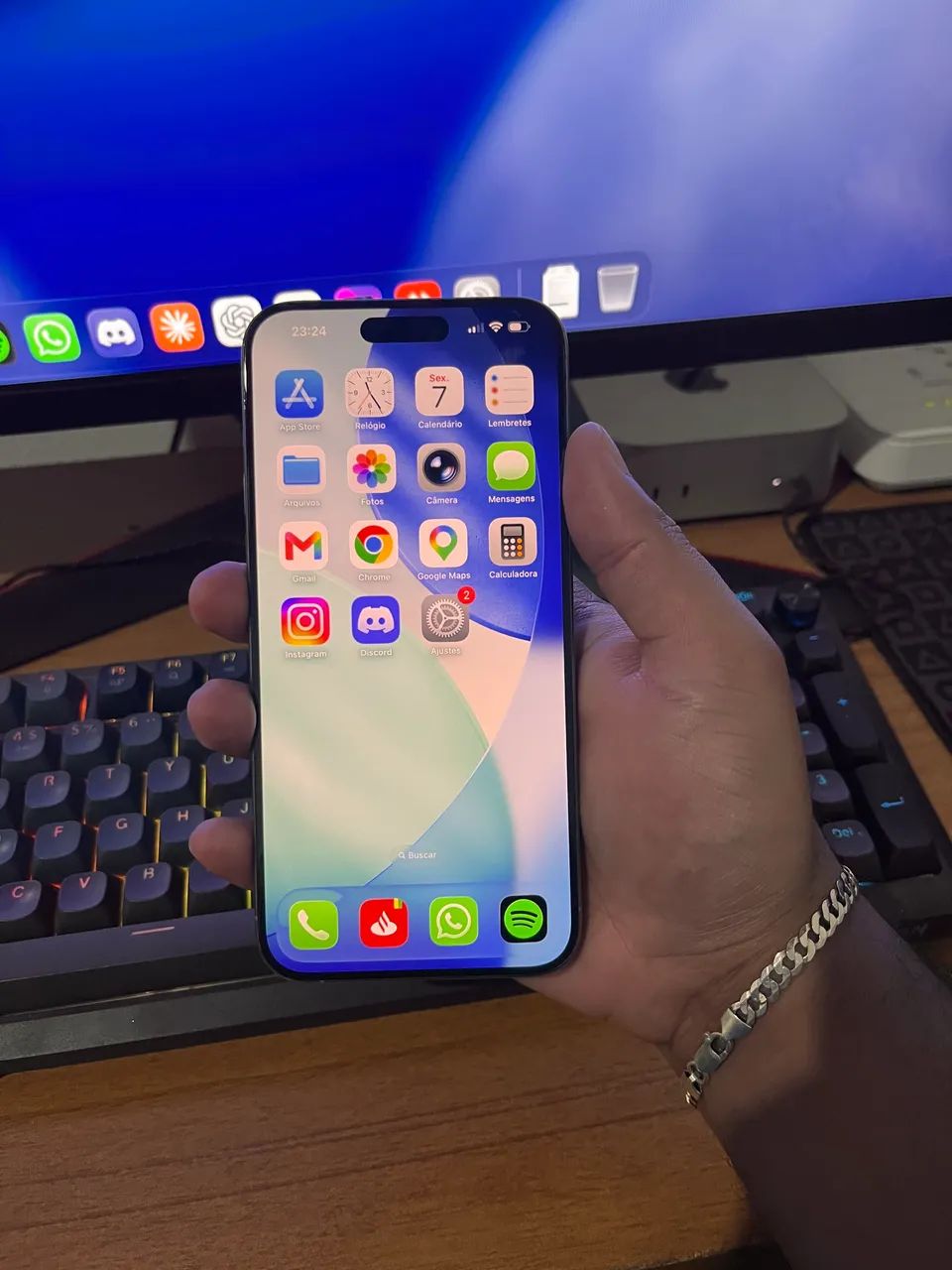 iPhone 15 Pro Max 256GB - ZERO - priorizo troca + volta - Foto 4