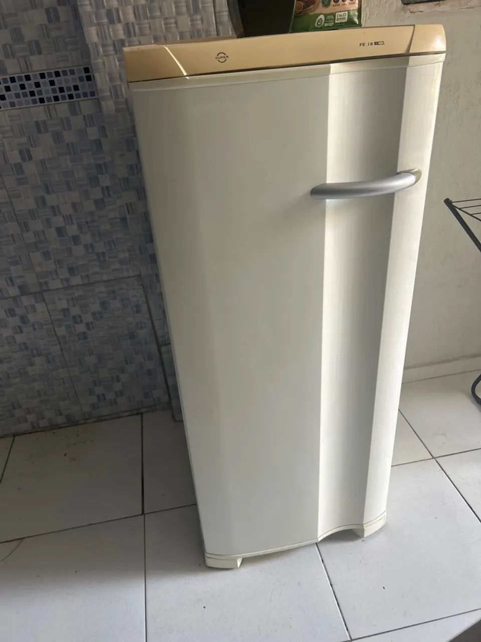 Freezer vertical 