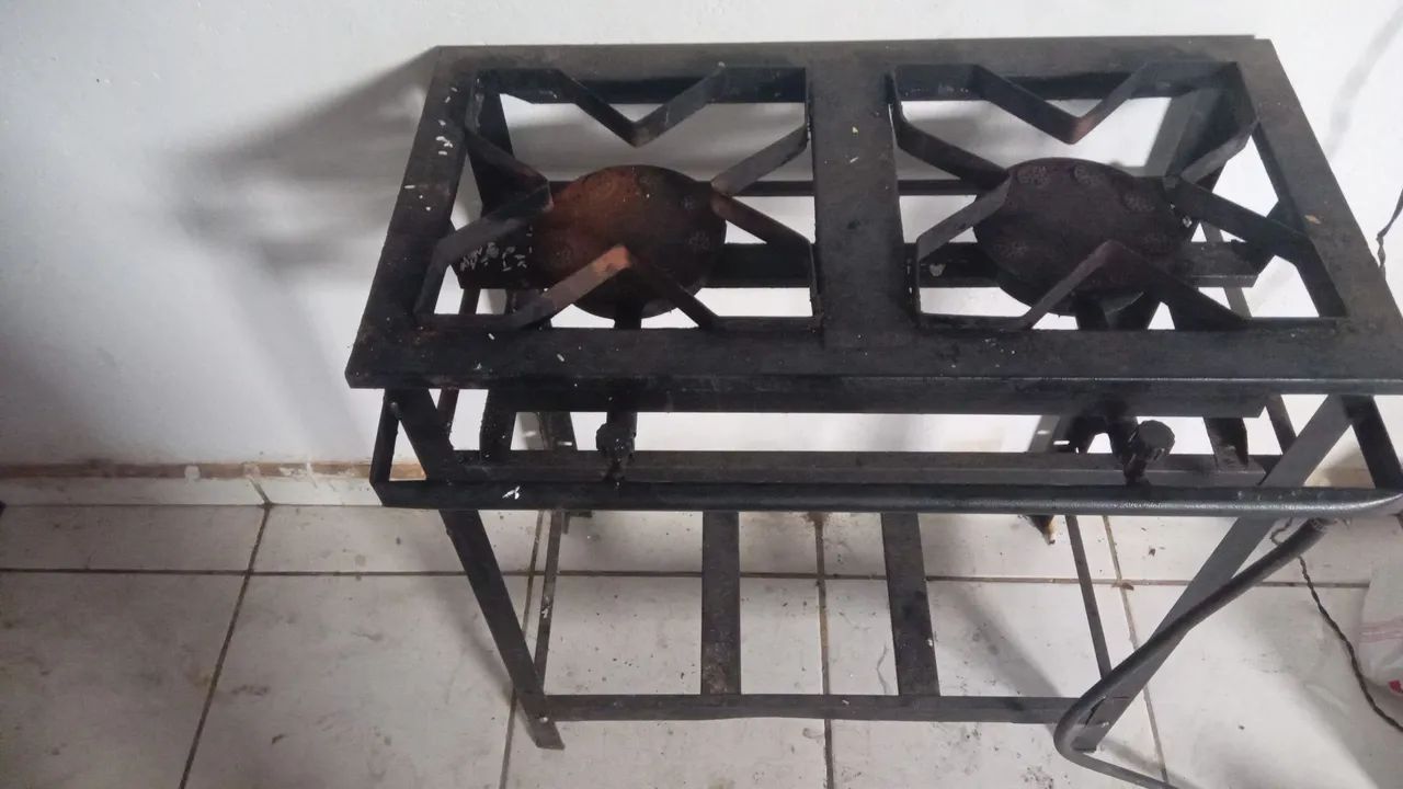 Vendo móveis usados 