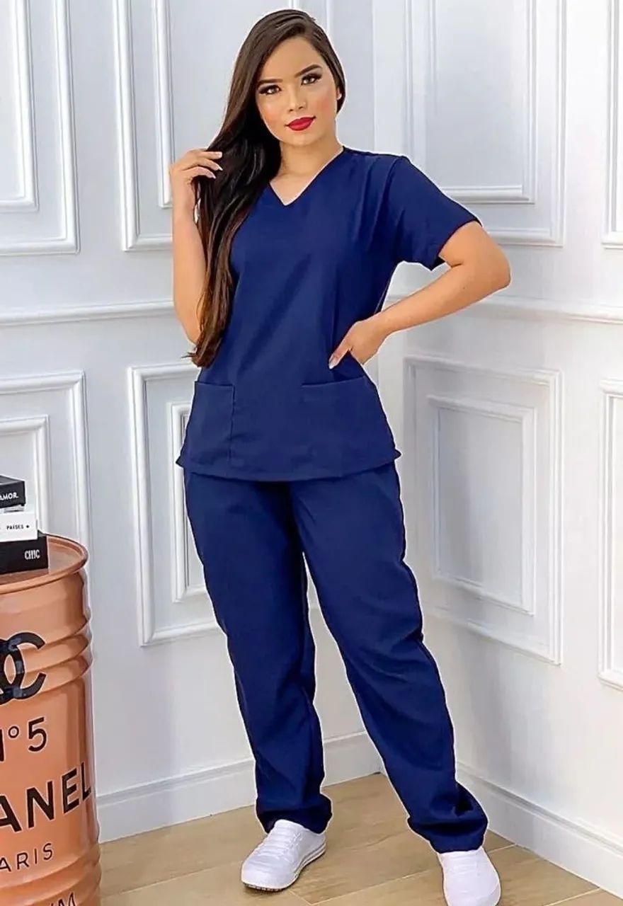 Roupa privativa de enfermagem 