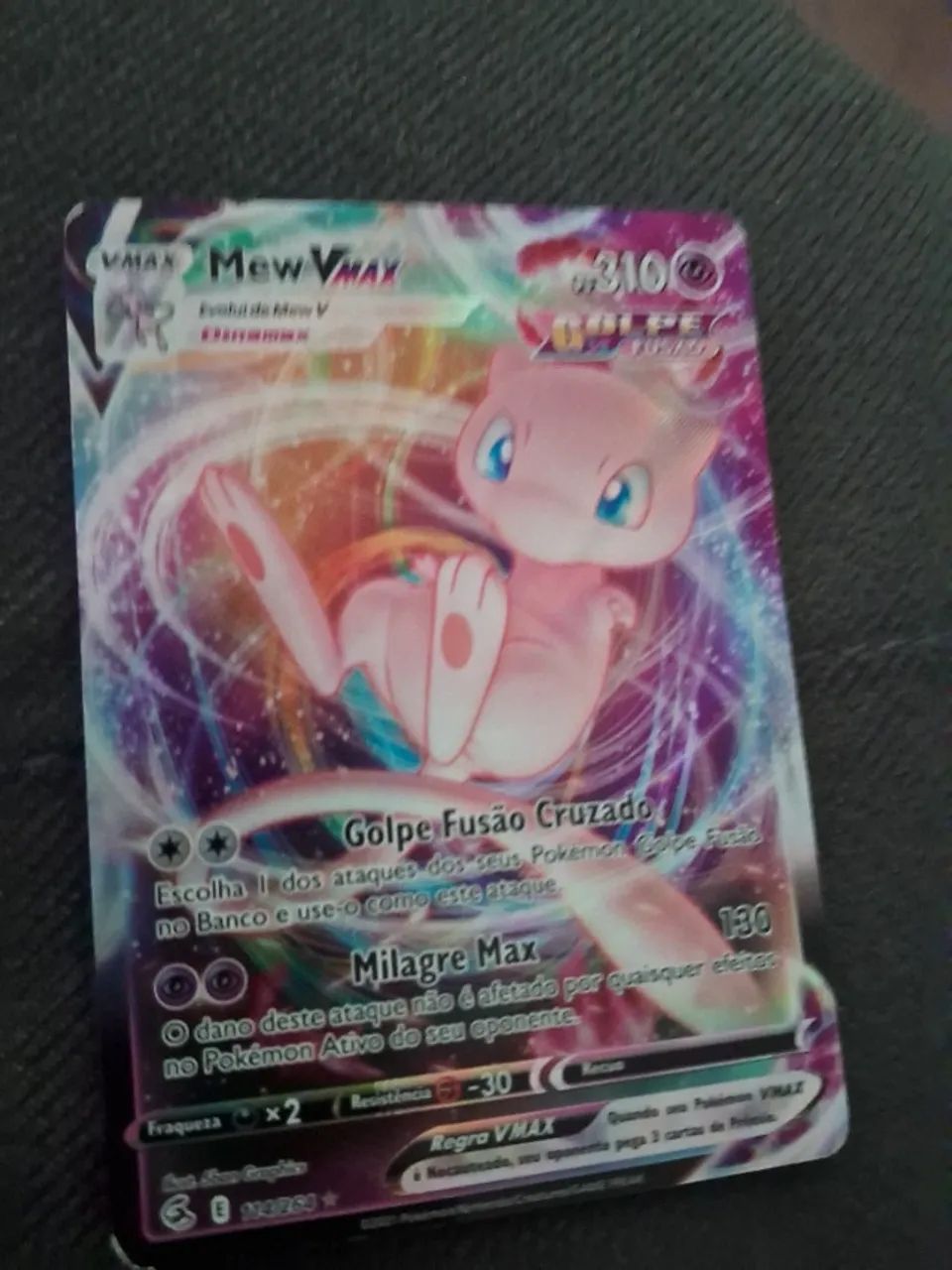 Carta pokemom mew vmax