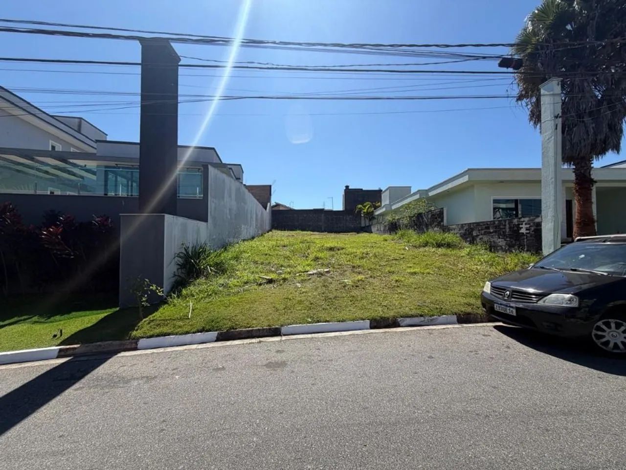 Terreno de Condomínio em Arujá