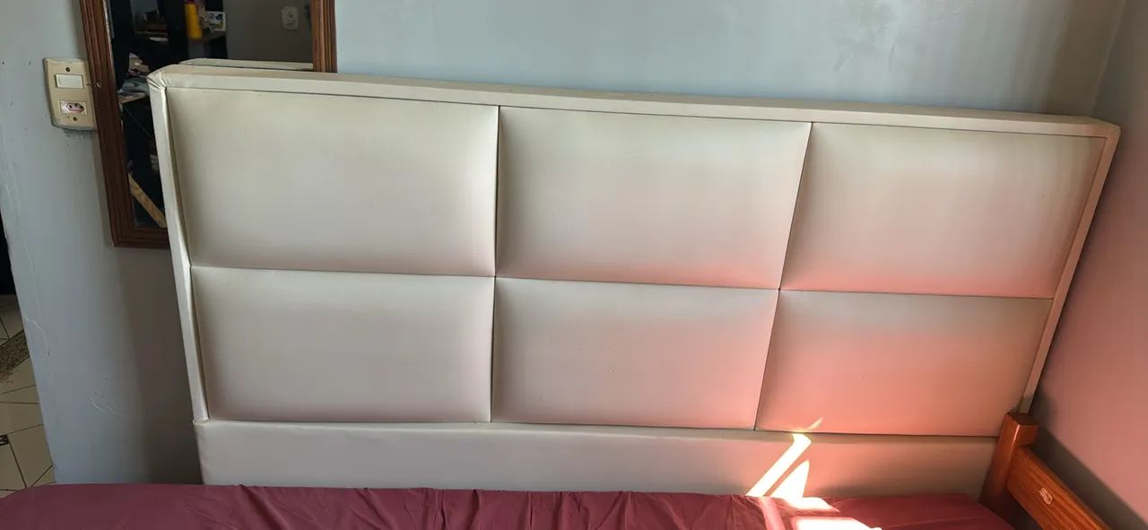 Vendo cabeceira de cama queen  - Foto 2