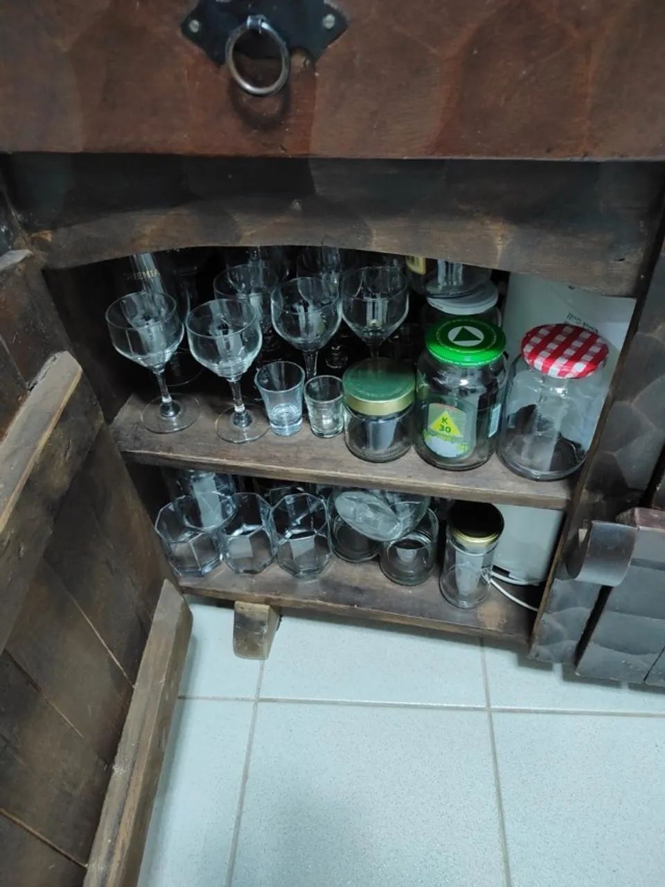 Móveis rusticos 3 móveis(comoda, cama casal com estrado e mesa cabeceira) - Foto 3