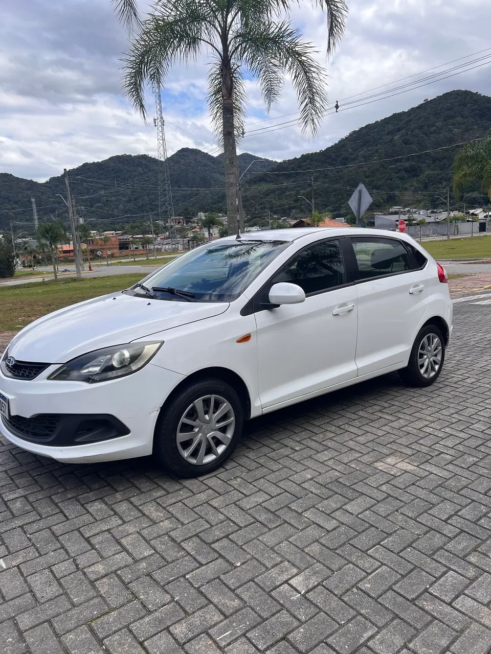 Chery Celer Hatch 1.5 16V Flex 5P 2015 - Foto 3