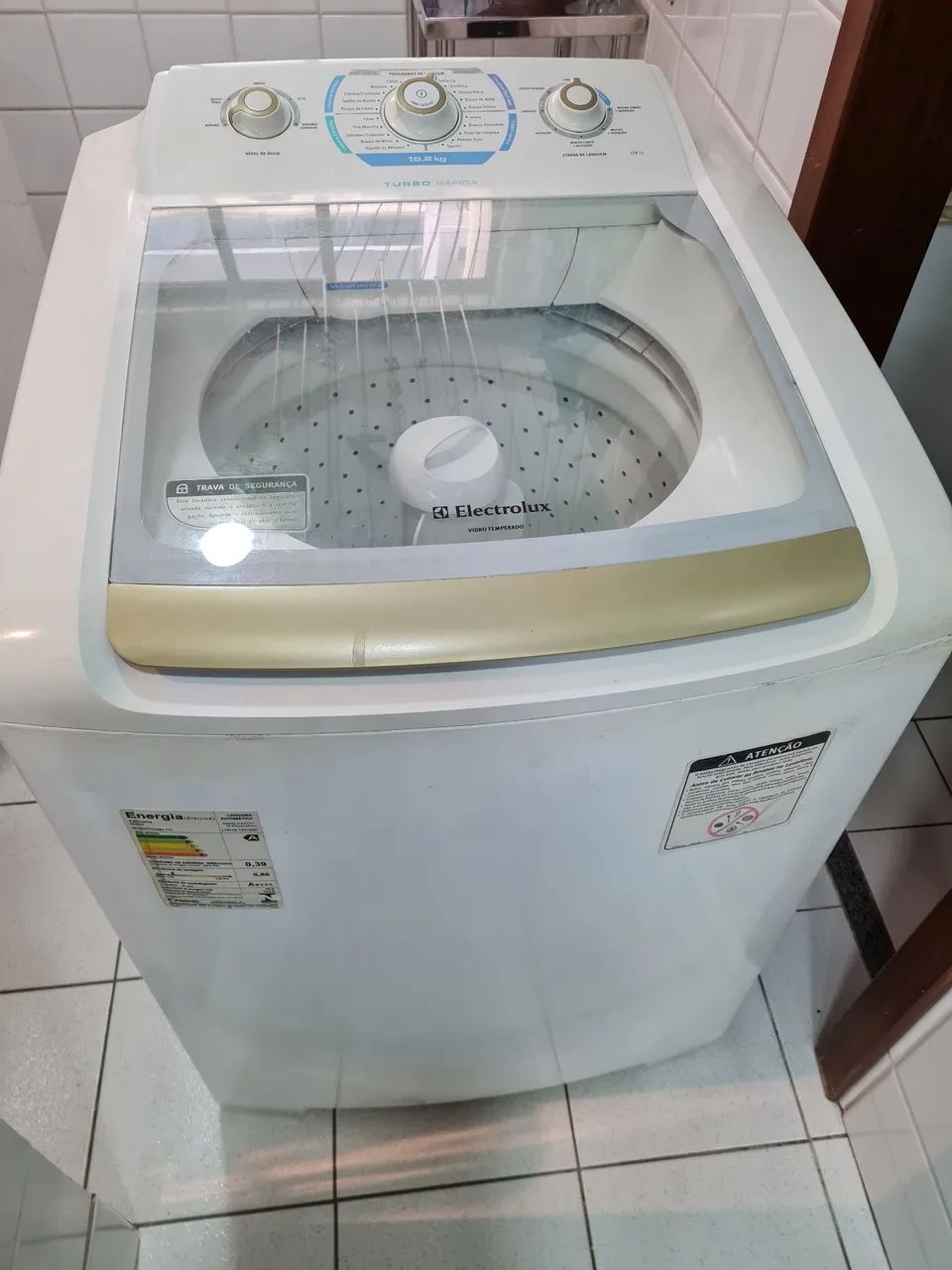 Lavadora Electrolux 15 kg.