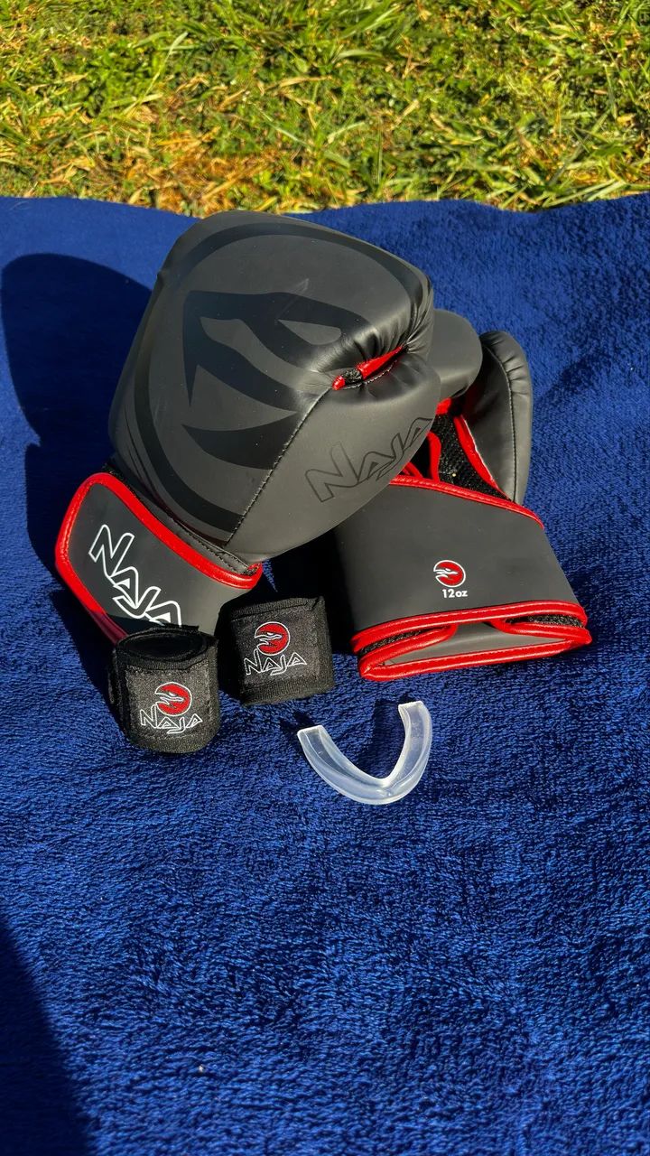 LUVA DE BOXE E MUAY THAI NAJA BLACK - Foto 3