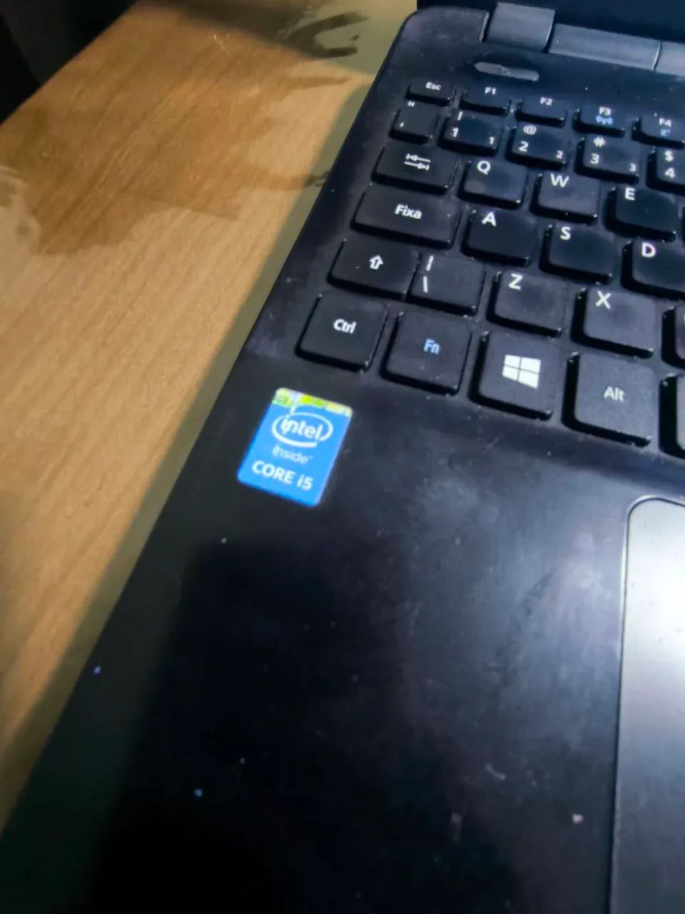 Notebook core i5 de 4 ° geração windows 10 com carregador SSD e 8 gb de ram