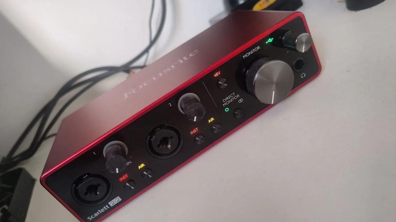 Interface Focusrite Scarlett 2i2 3ª Geração - Foto 2