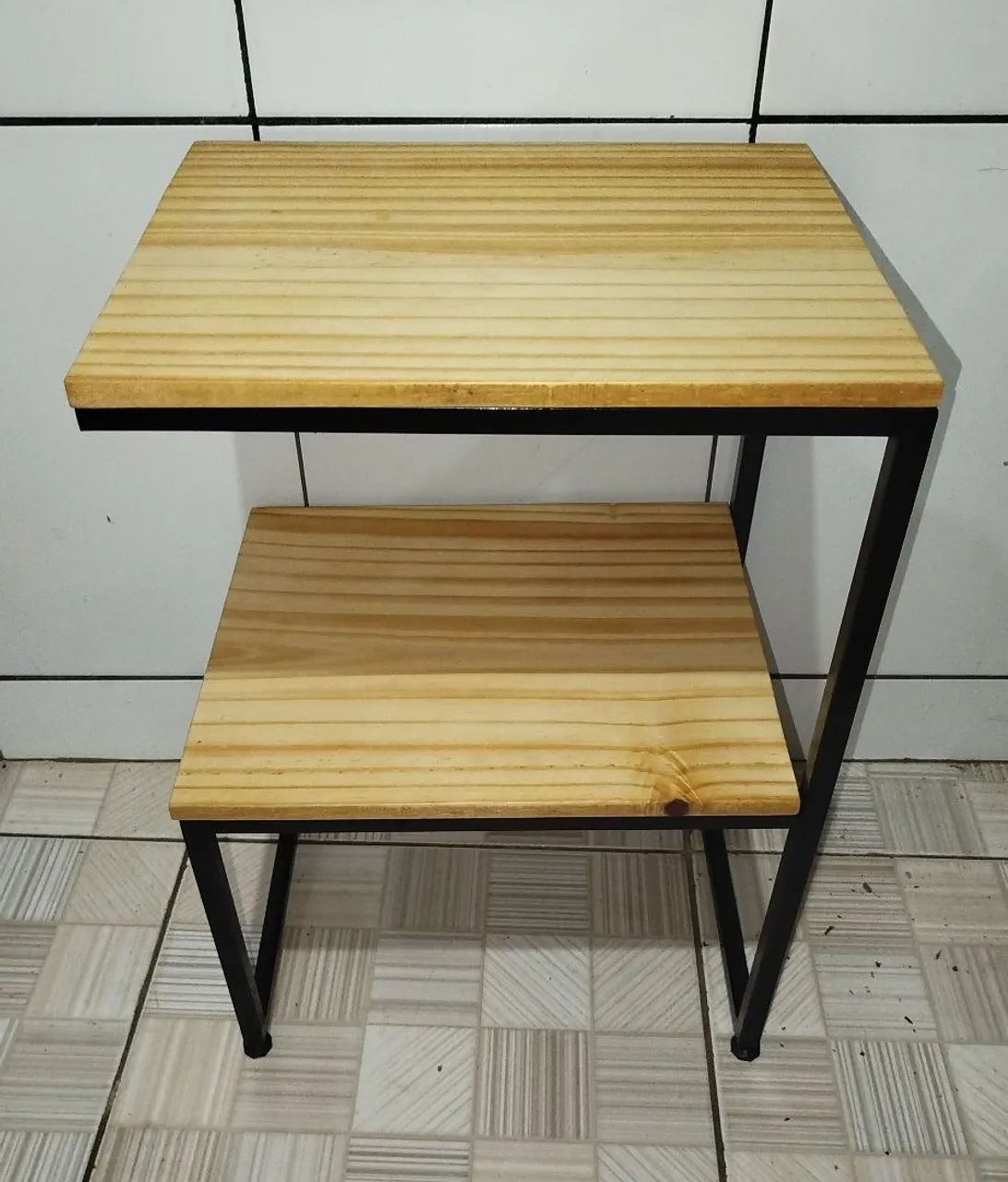 Mesa auxiliar - Foto 2