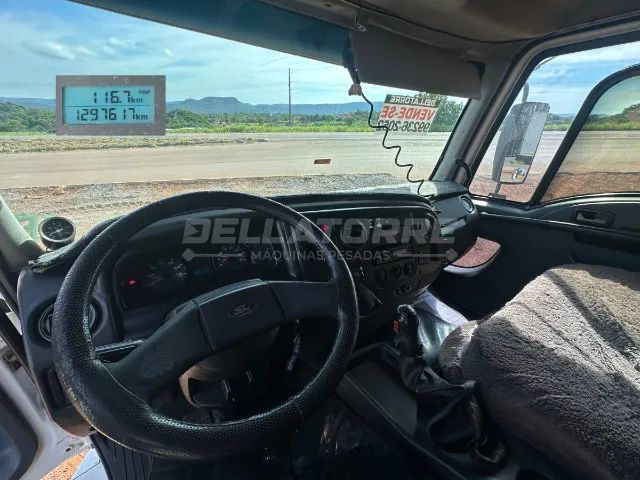 FORD CARGO 2422 2012 BITRUCK GRANELEIRO PNEUS NOVOS - Foto 8
