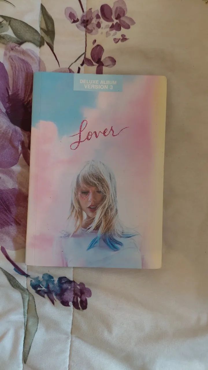 CD Taylor Swift - Lover (Deluxe - Versão 3) - Foto 3