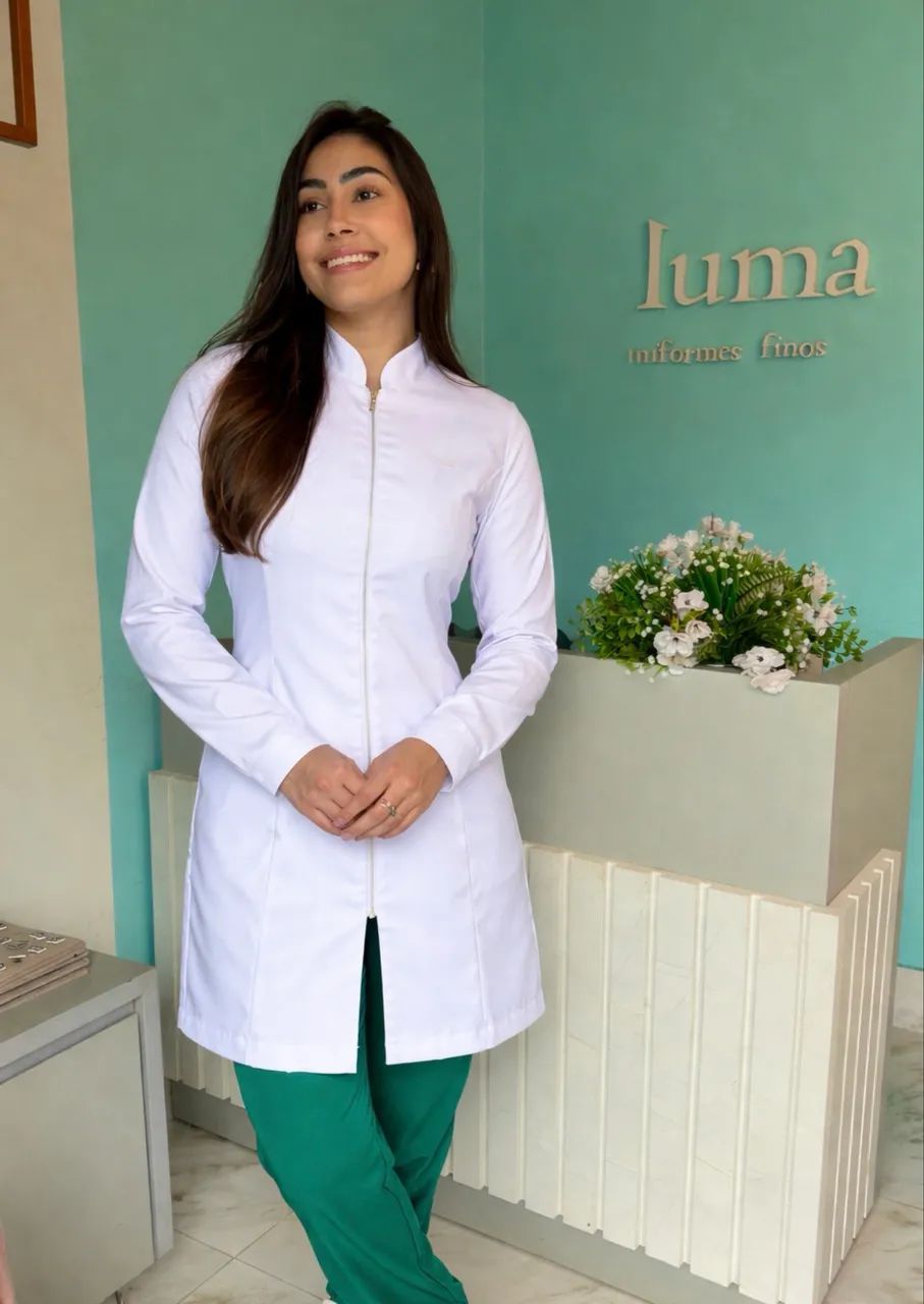 Jaleco Branco hospitalar
