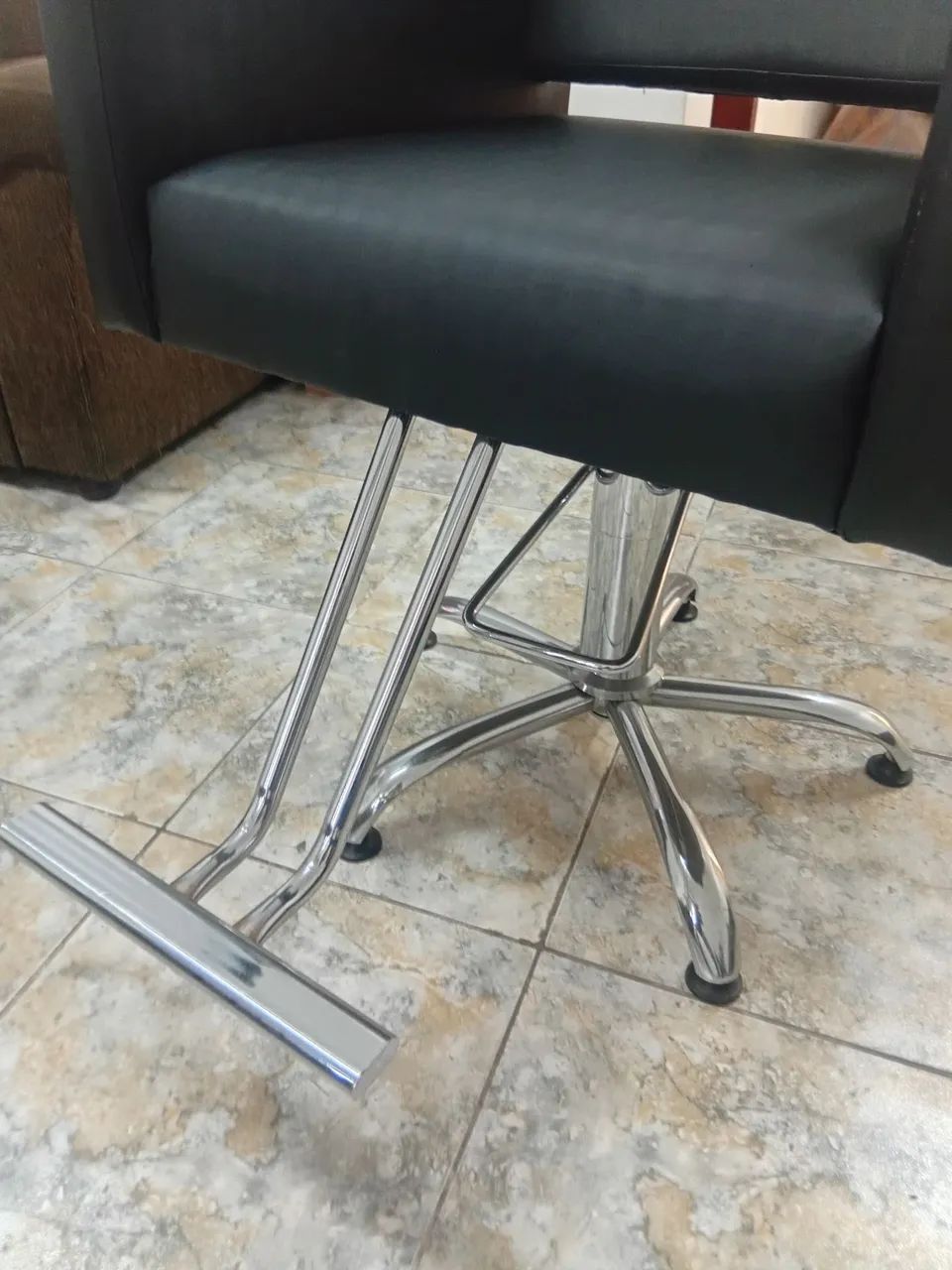 Cadeira de salão cabeleireira  - Foto 2