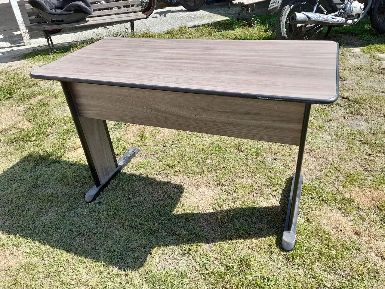 Mesa reta escrivaninha- usado - Foto 2