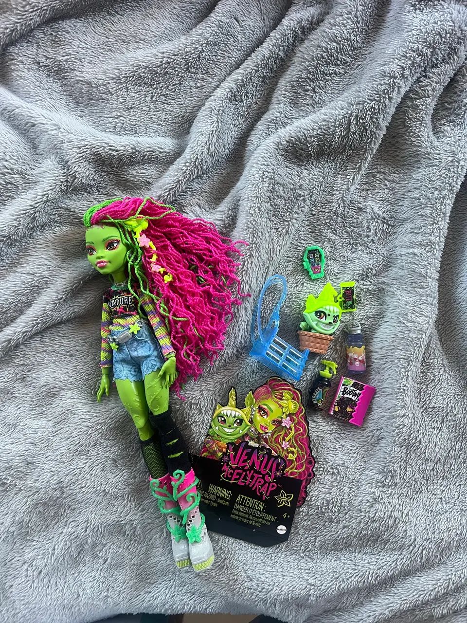 Reservada Monster high Vênus Mcflytrap