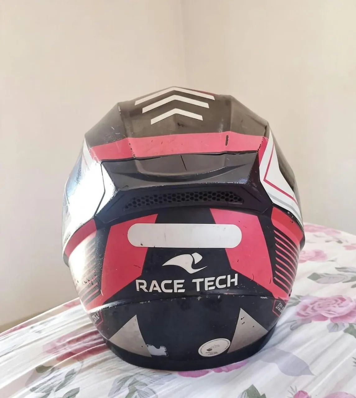 Capacete da RACE TECH
