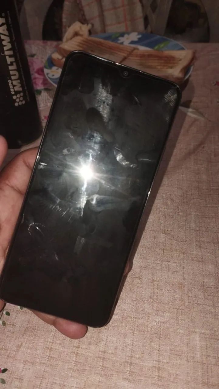 REALME NOTE 70 