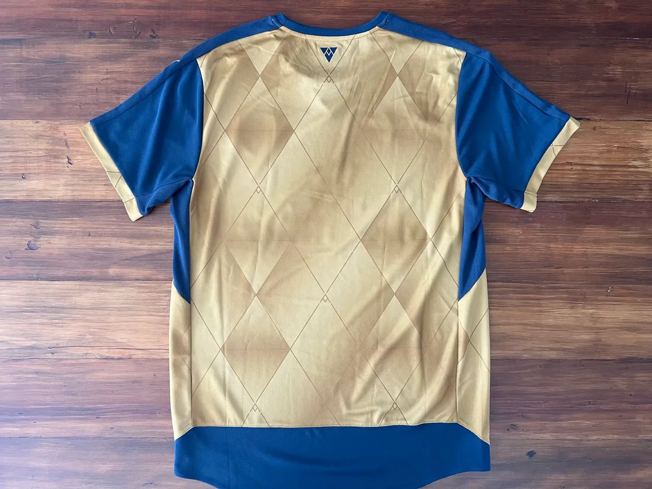 Camisa Arsenal 2015/2016 original - Foto 5