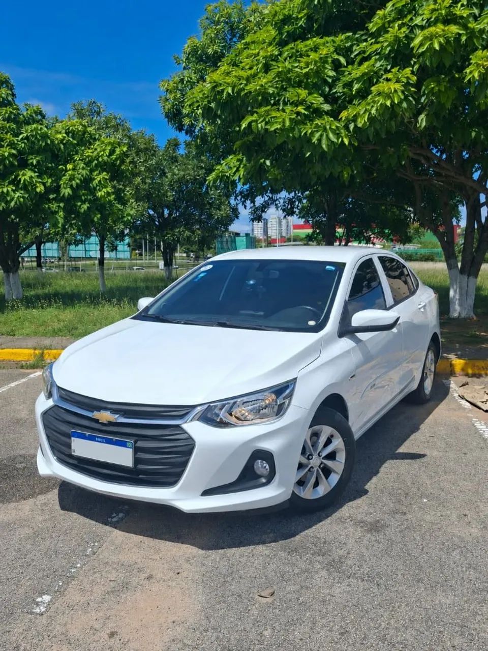 Chevrolet Onix ONIX SEDAN Plus LTZ 1.0 12V TB Flex Mec. 2020