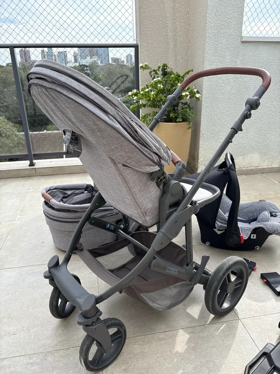 Carrinho de Bebê Como4 ABC Design + Base Isofix - Foto 2
