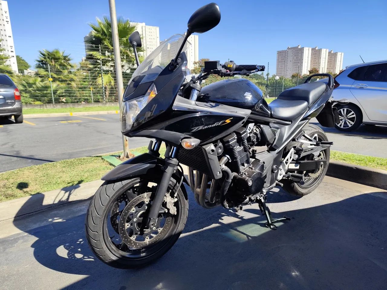 Bandit 650S 2011  - Foto 2